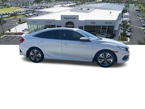 Used 2018 Honda Civic EX-L image 6