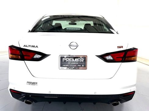 Used 2024 Nissan Altima 2.5 SR FWD image 5