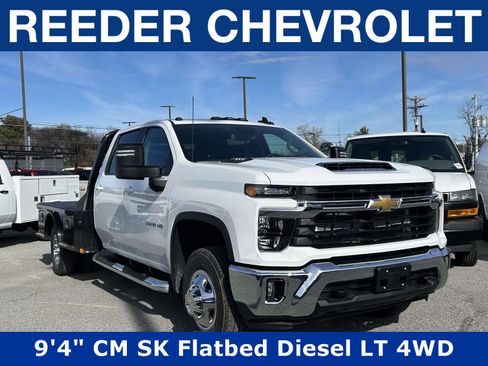New 2026 Chevrolet Silverado 3500 LT w/ Convenience Package AWD/4WD image 1