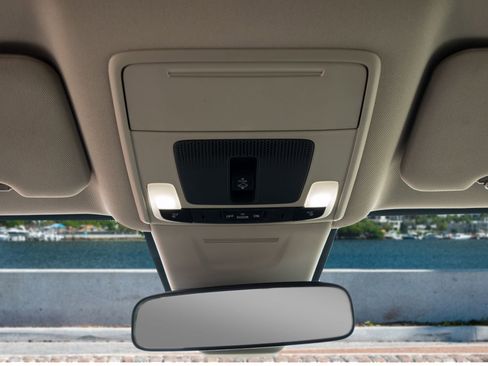 Used 2024 Honda CR-V EX image 25