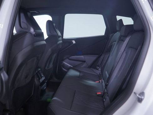 Used 2025 BMW X3 xDrive30i w/ M Sport Package image 9