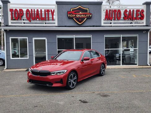 Used 2021 BMW 330i xDrive Sedan w/ Convenience Package AWD/4WD image 1