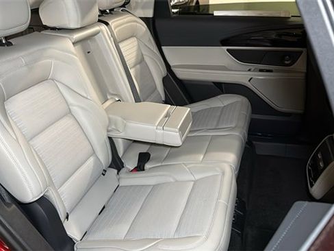 New 2026 Lincoln Nautilus Reserve w/ Jet Appearance Package image 12