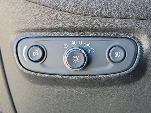 Certified 2020 Chevrolet Equinox LT FWD image 21