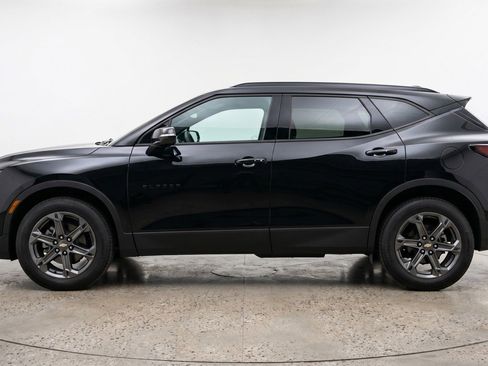 Used 2025 Chevrolet Blazer LT FWD image 5
