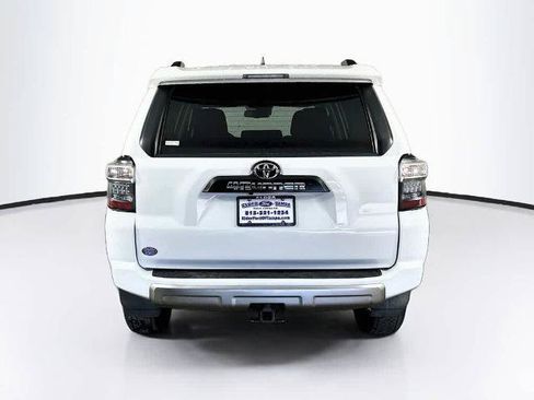 Used 2021 Toyota 4Runner TRD Off-Road AWD/4WD image 5