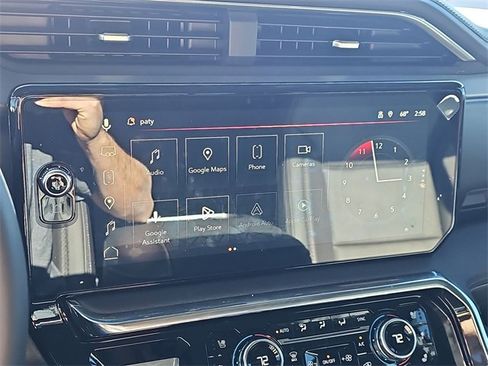 Used 2026 GMC Sierra 1500 Denali w/ Denali Reserve Package image 11