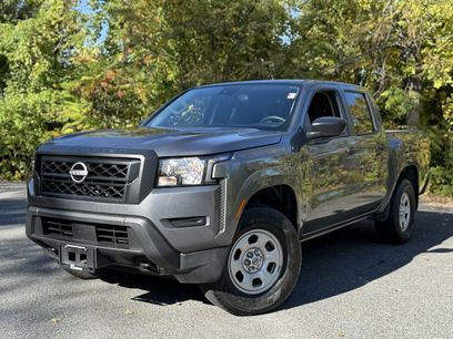 Used 2022 Nissan Frontier S w/ Technology Package