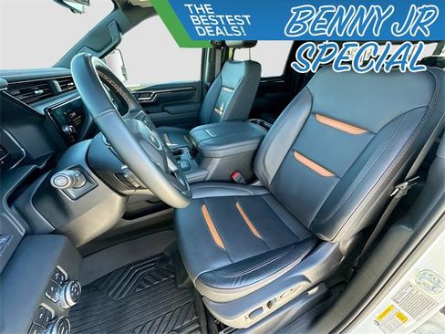 Used 2025 GMC Sierra 2500 AT4 w/ AT4 Premium Plus Package image 21