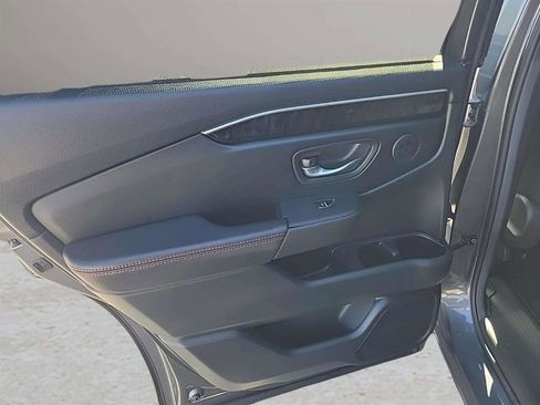 Used 2025 Honda Pilot Black Edition image 22