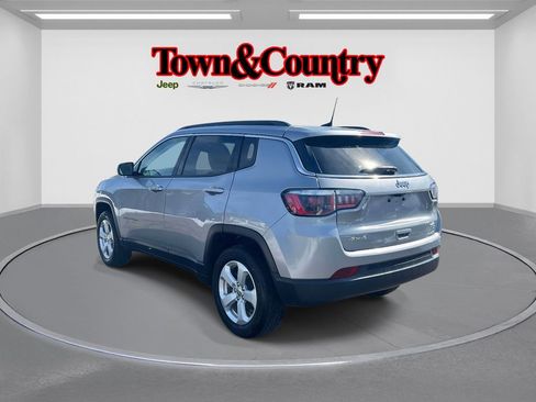 Certified 2019 Jeep Compass Latitude AWD/4WD image 9