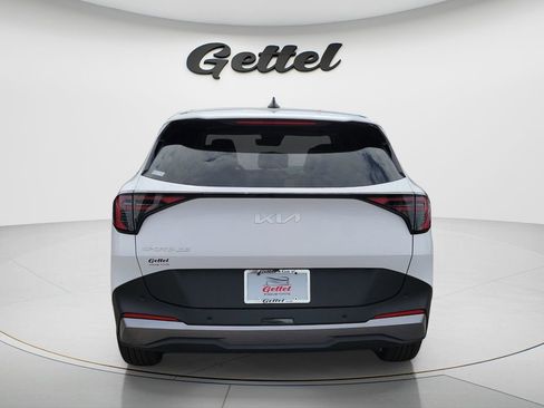 Used 2026 Kia Sportage EX image 5