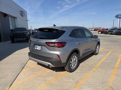 Used 2024 Ford Escape Active FWD image 7