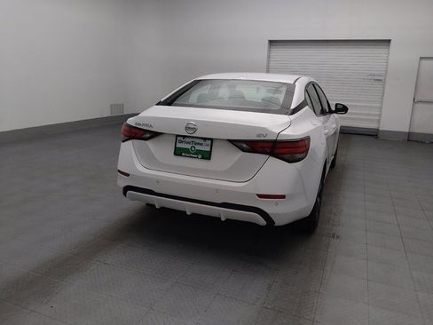 Used 2022 Nissan Sentra SV FWD image 7