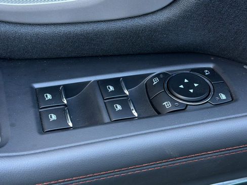 Certified 2025 Ford Expedition Active AWD/4WD image 12