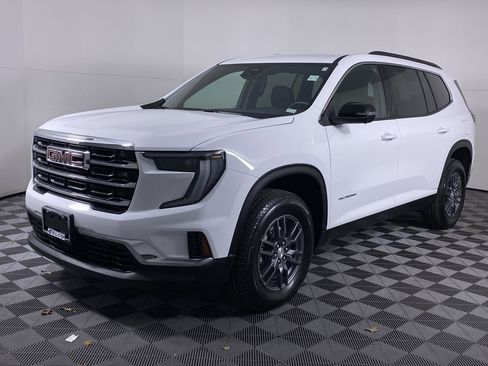 Certified 2025 GMC Acadia Elevation image 17