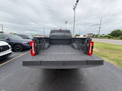 Used 2023 Ford F250 Lariat w/ Lariat Ultimate Package AWD/4WD image 5