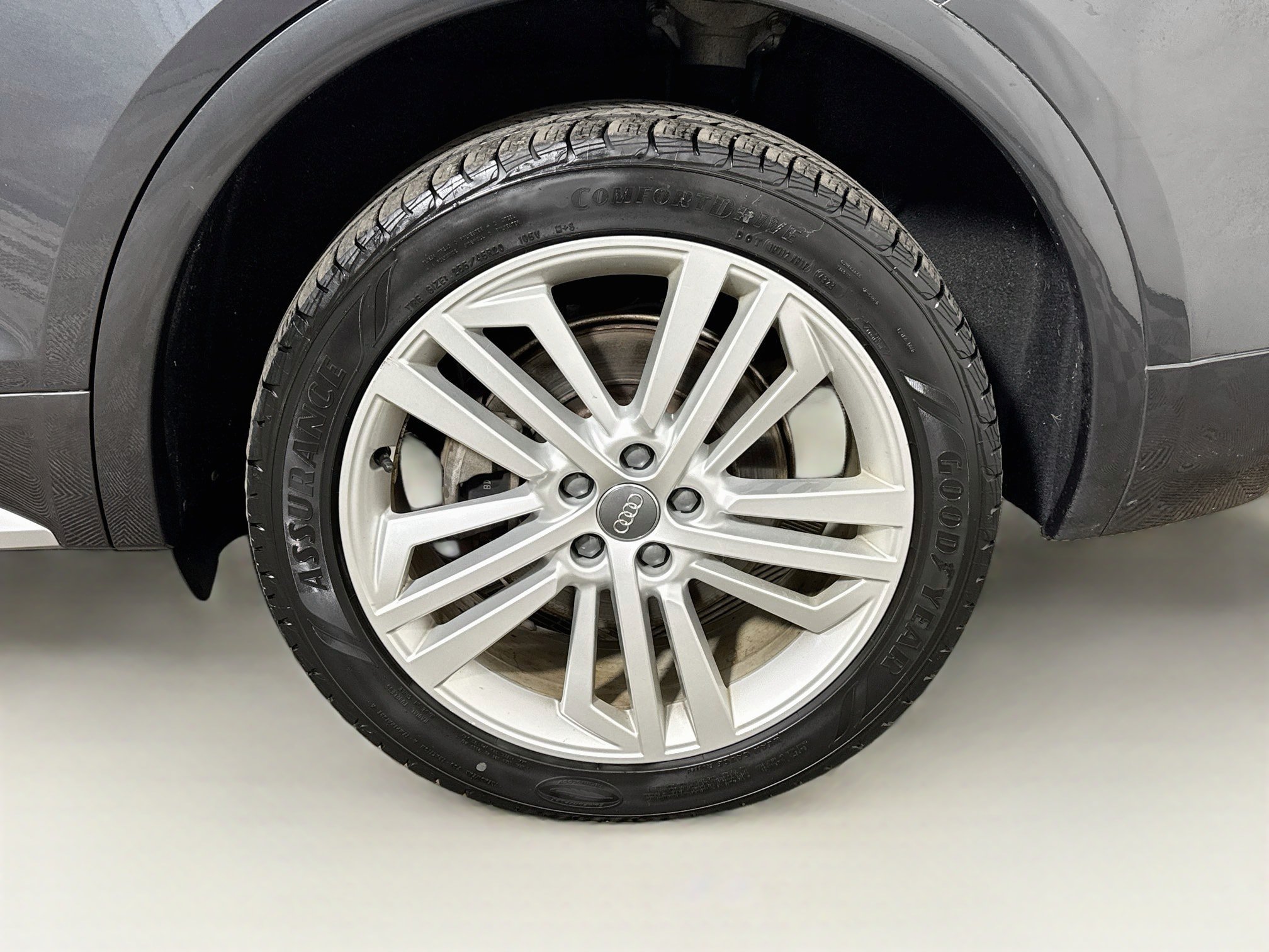 Used 2020 Audi Q5 2.0T Premium Plus w/ Premium Plus Package AWD/4WD image 27