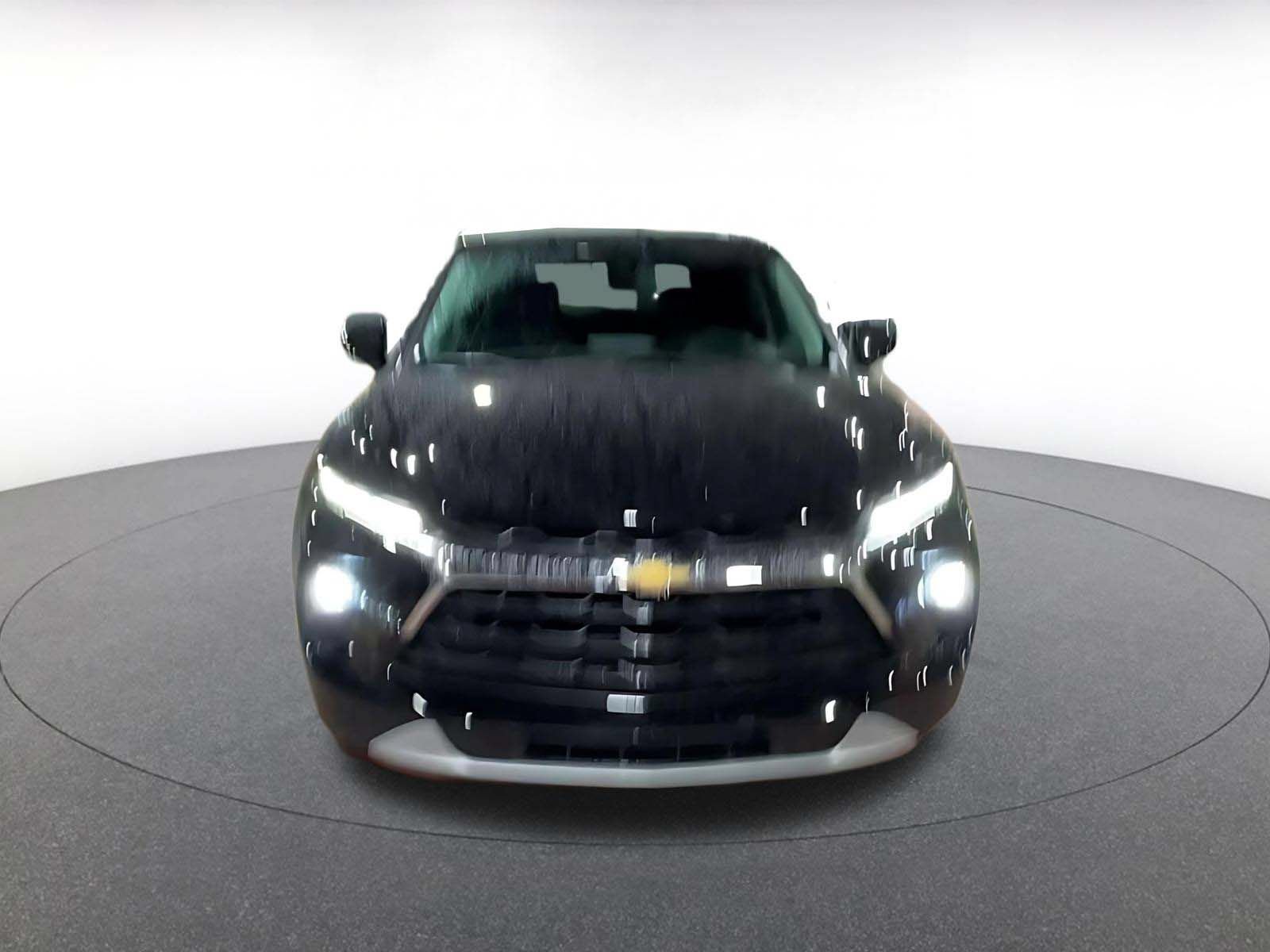 Used 2026 Chevrolet Blazer LT FWD image 4