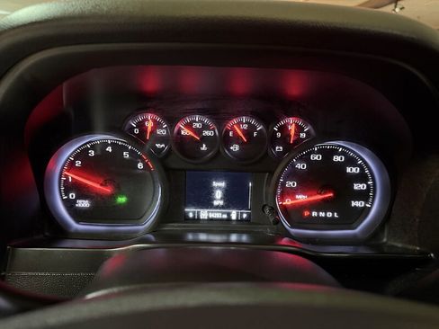 Used 2019 Chevrolet Silverado 1500 Custom w/ Custom Value Package image 12