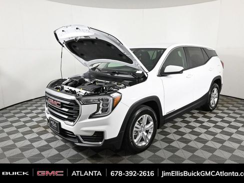 Certified 2024 GMC Terrain SLE image 31