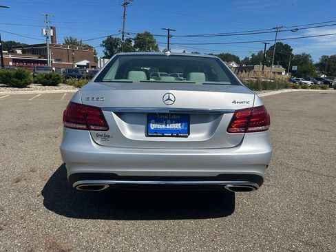 Used 2016 Mercedes-Benz E 350 4MATIC Sedan image 6
