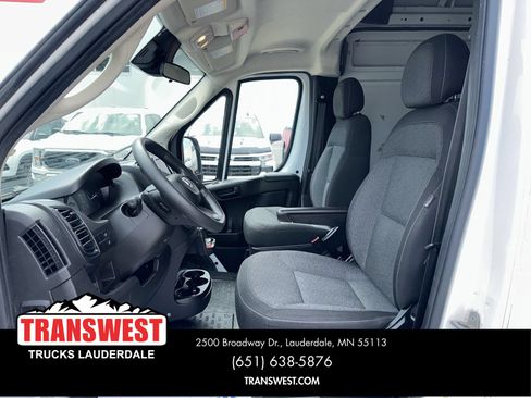 Used 2023 RAM ProMaster 2500 FWD image 8