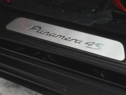 Used 2022 Porsche Panamera 4S AWD/4WD image 43