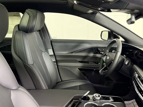 New 2026 Cadillac Lyriq Sport RWD image 32