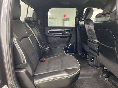 Used 2021 RAM 2500 Laramie w/ Night Edition AWD/4WD image 18