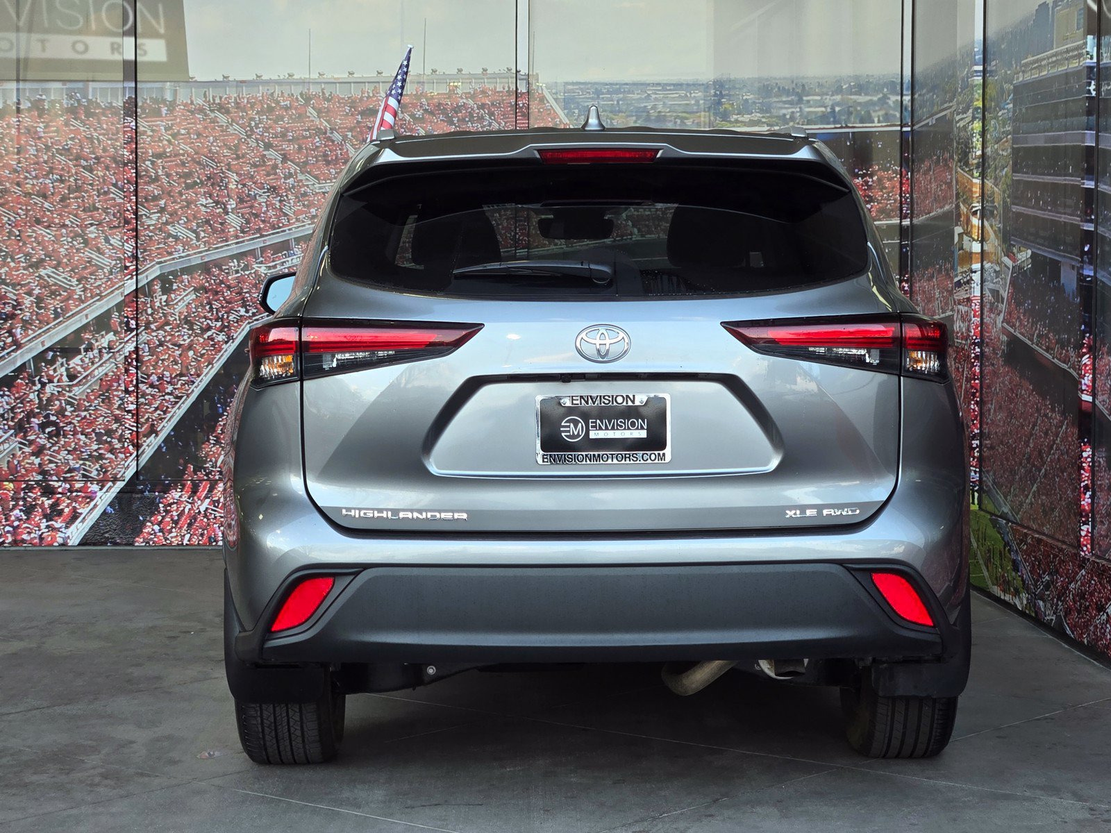 Certified 2026 Toyota Highlander XLE AWD/4WD image 6