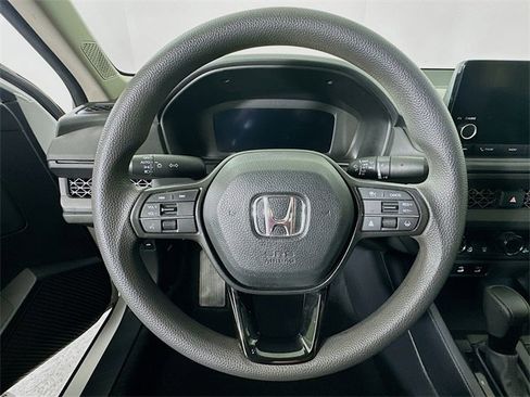 Certified 2023 Honda Accord EX image 21