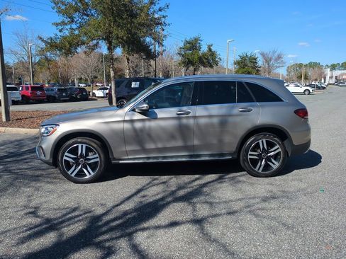 Used 2020 Mercedes-Benz GLC 300 image 8