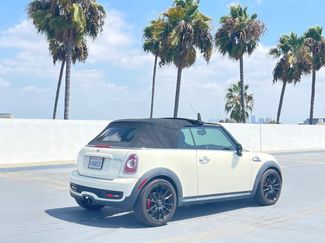 Used 2013 MINI Cooper S image 1