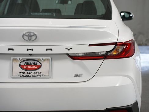 Certified 2025 Toyota Camry SE image 10