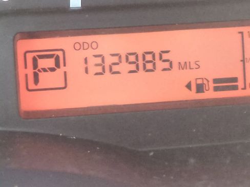 Used 2017 Nissan Versa S Plus image 31