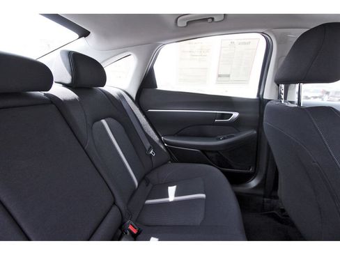 Used 2025 Hyundai Sonata SEL FWD image 13