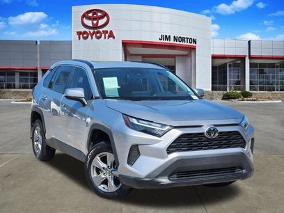 Used 2024 Toyota RAV4 XLE w/ Convenience Package