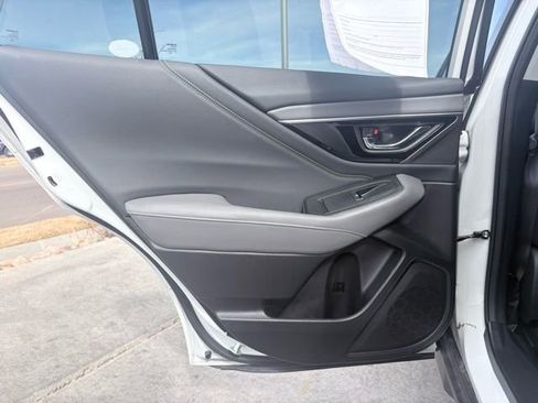 Used 2025 Subaru Outback Onyx Edition image 22