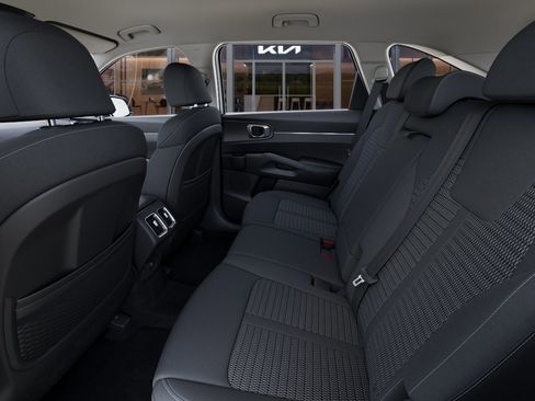New 2026 Kia Sorento LX image 18