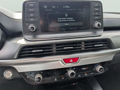 Used 2021 Kia Telluride LX image 12