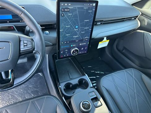 New 2024 Ford Mustang Mach-E Select w/ Comfort Package Lite image 26