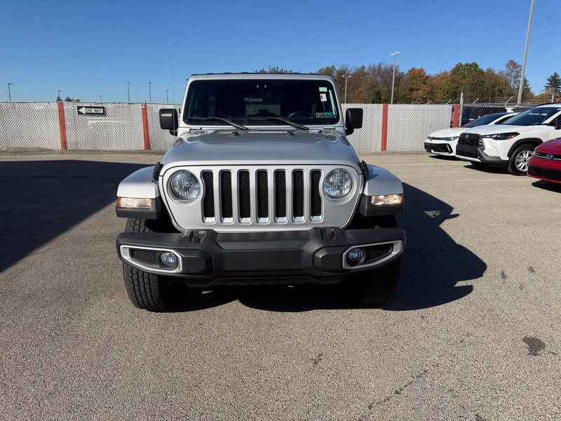 Used 2022 Jeep Wrangler Unlimited Sahara w/ Cold Weather Group AWD/4WD image 9
