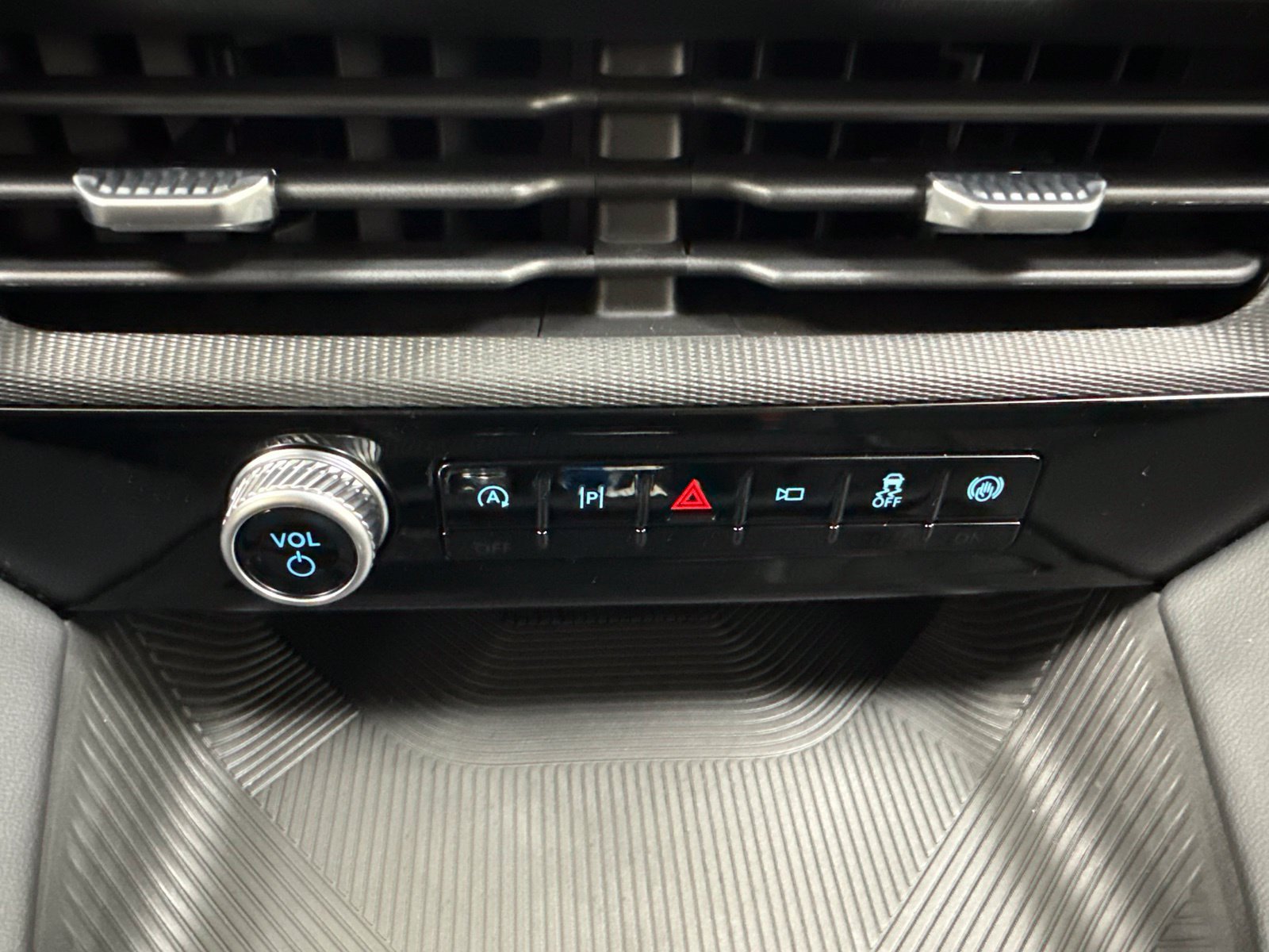 New 2026 Ford Explorer Tremor w/ Tremor Convenience Package AWD/4WD image 21