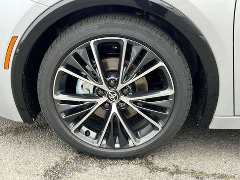 New 2026 Toyota Prius XLE image 12