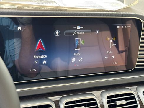 New 2026 Mercedes-Benz GLE 450 4MATIC image 26