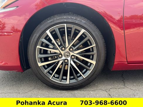 Used 2024 Lexus ES 350 w/ Premium Package FWD image 30