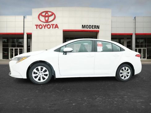 New 2026 Toyota Corolla LE FWD image 15