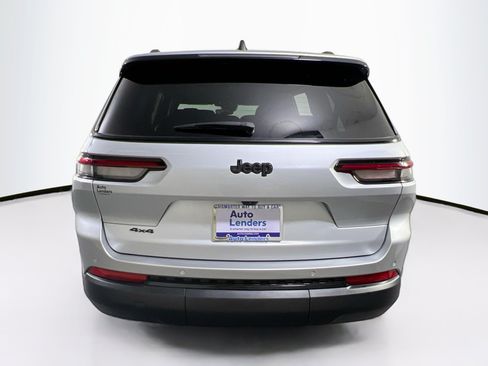 Used 2023 Jeep Grand Cherokee L Laredo AWD/4WD image 6