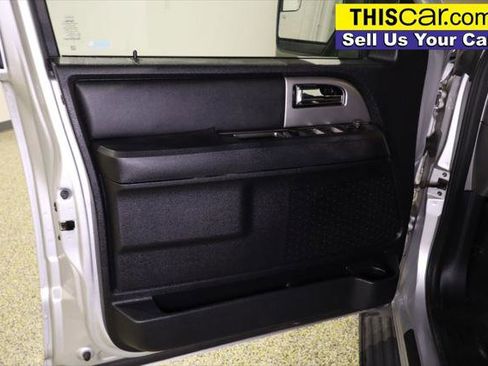 Used 2017 Ford Expedition EL XLT image 27